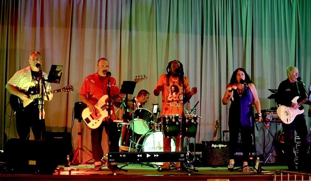 Ras Banamungu with The DET-N-ATORS
