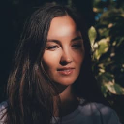 Elli Belle