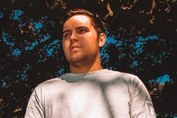 LJ