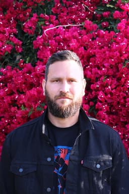 Damien Robertson