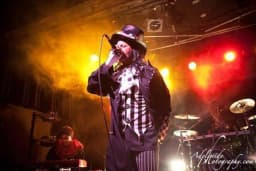 LIFE TO ORDER