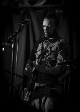 Tim Henshall