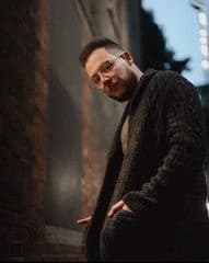 CHRIS A