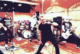 Bazooka Fist