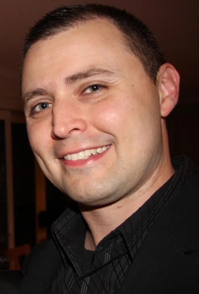 Pete Lewis