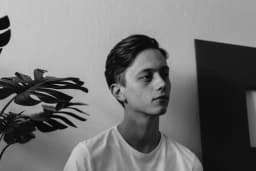 Benjamin Rhys