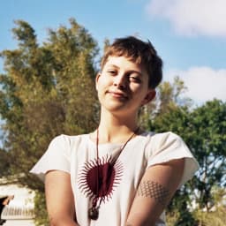 Freya Staer
