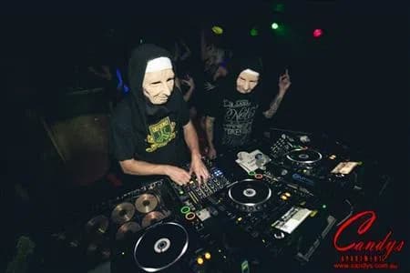 Nuns With Guns